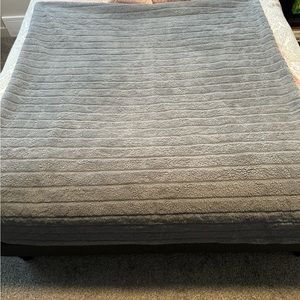 Gray Throw Blanket
